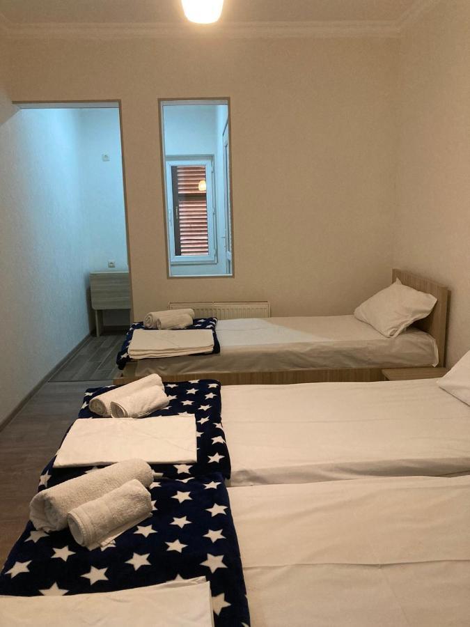 Hotel Happy Holiday à Akhaltsikhé Extérieur photo